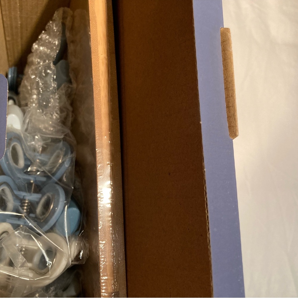 CWC Kitchen Gadgets (24 pieces) - Picture 4 of 5